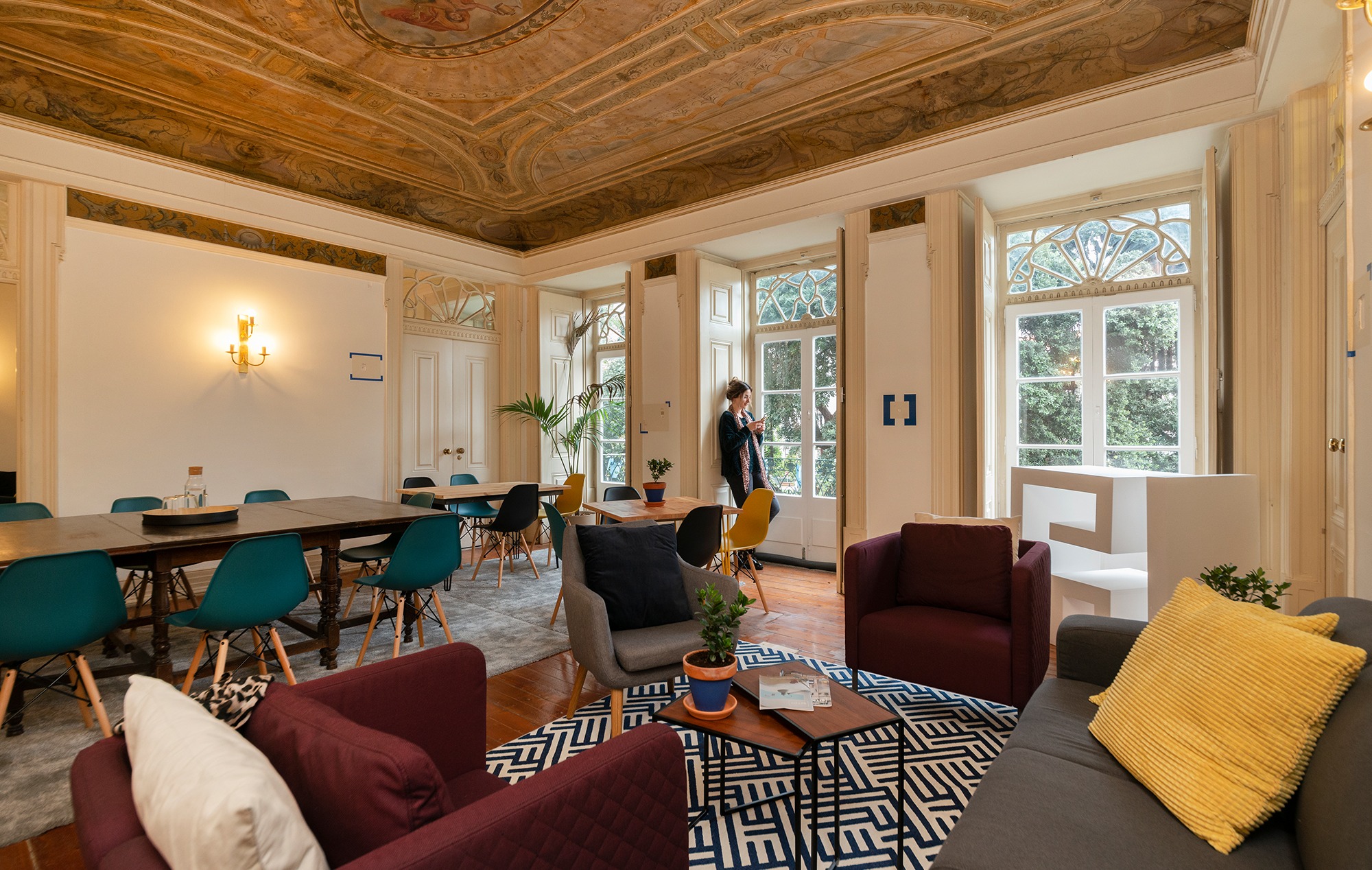 5 Reasons to work in co-work