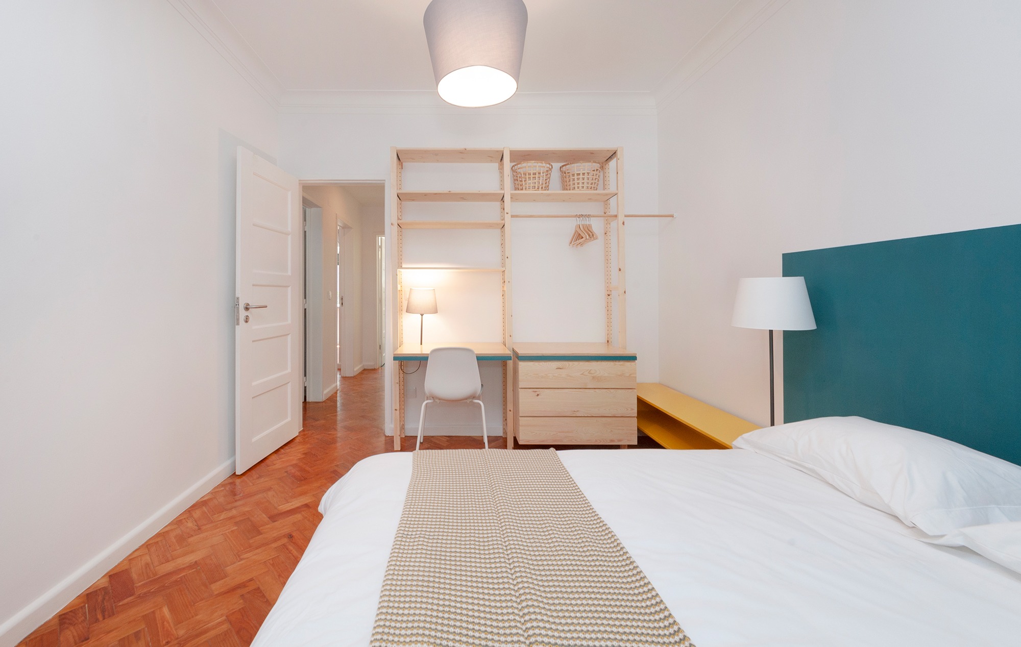 Double-Bed Room Living
