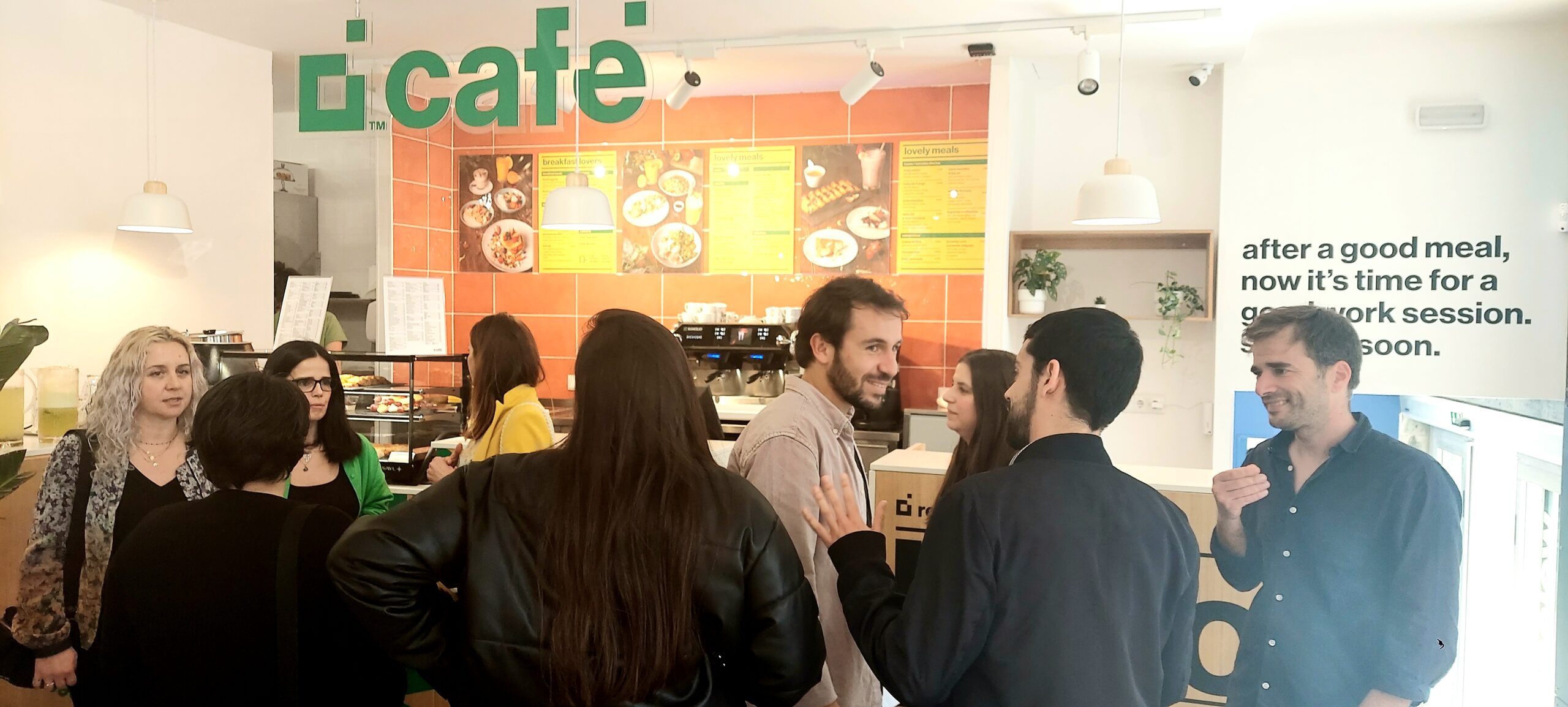 sitio café já abriu, e estamos à tua espera!